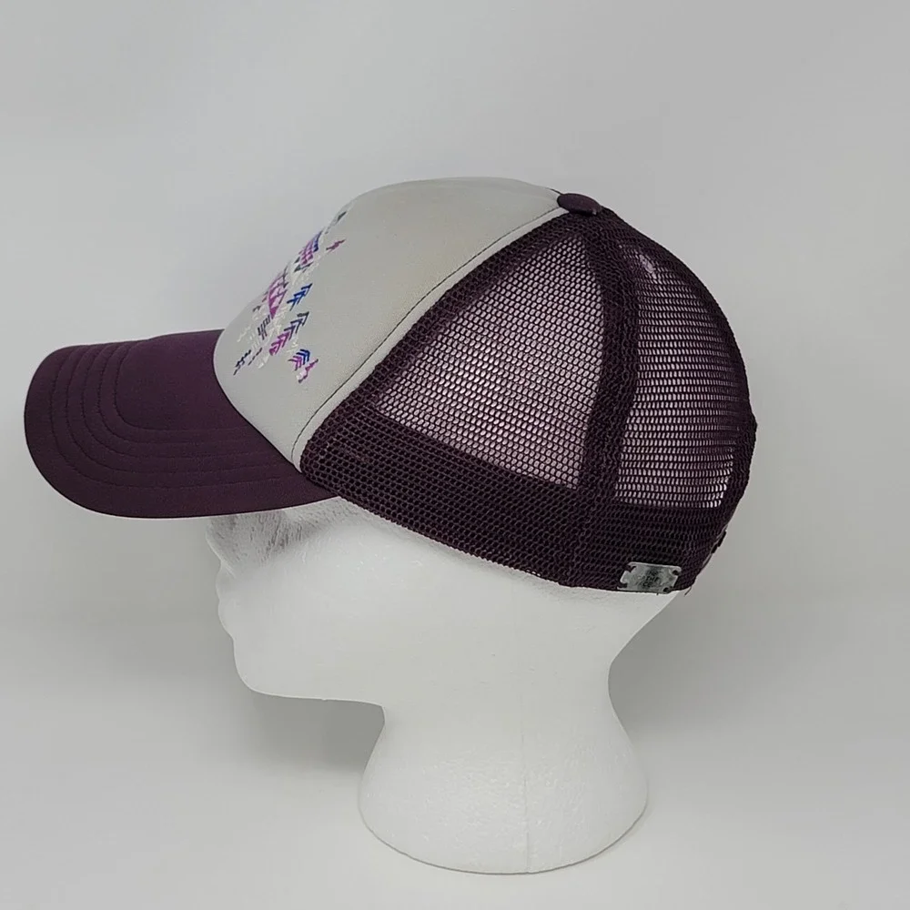 The North Face Trucker Hat Snapback White Purple Mesh Abstract‎ Geometric Design